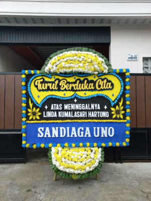 Papan Bunga Duka di Kao Teluk
